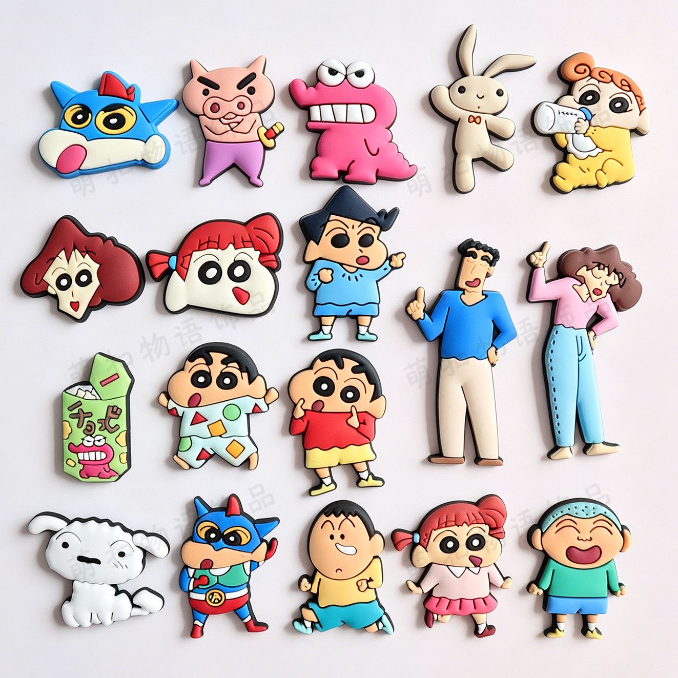 Crayon Shin-chan shoe flower a - огляд і ціна Supply Florist