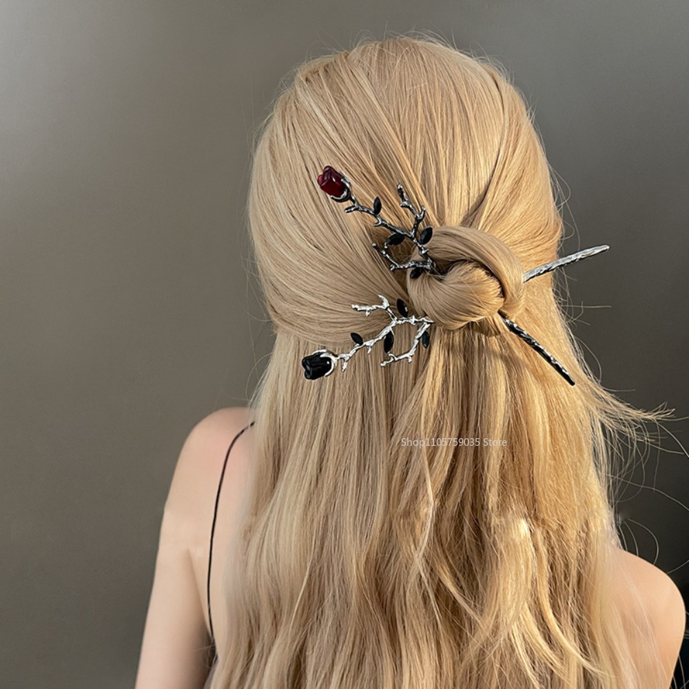 Vintage Metal Red Rose Flower  - огляд і ціна Supply Florist
